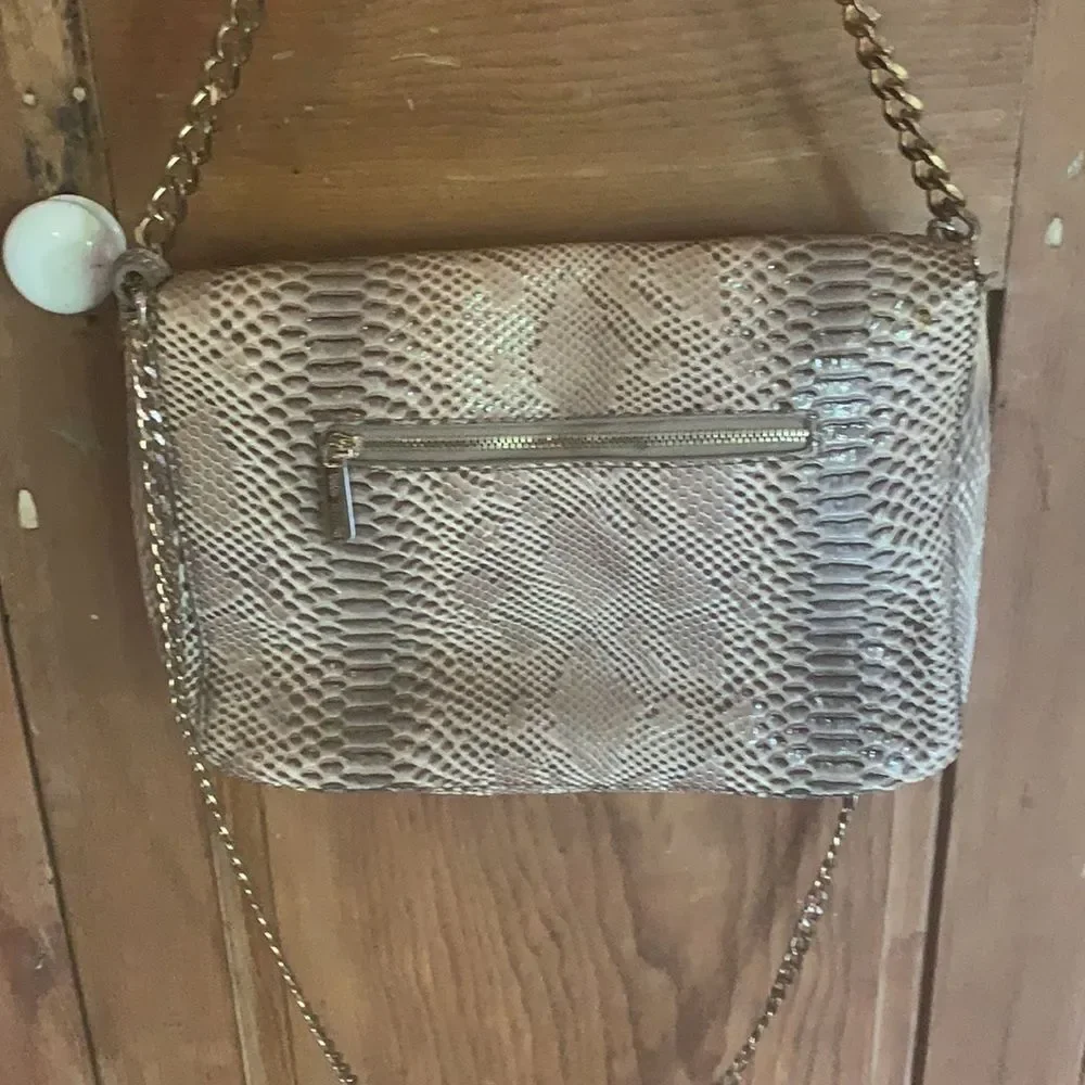 Michael Kors Snakeskin gold chain shoulder bag - Picture 4 of 12